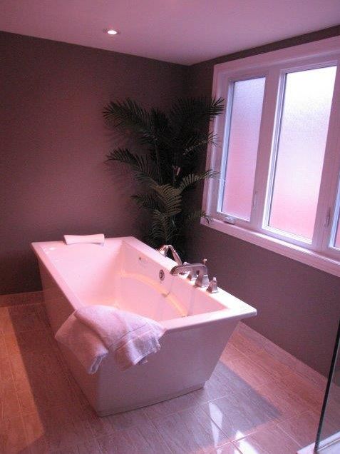 Bathrooms_Modern-Free-standing-tub-gallery